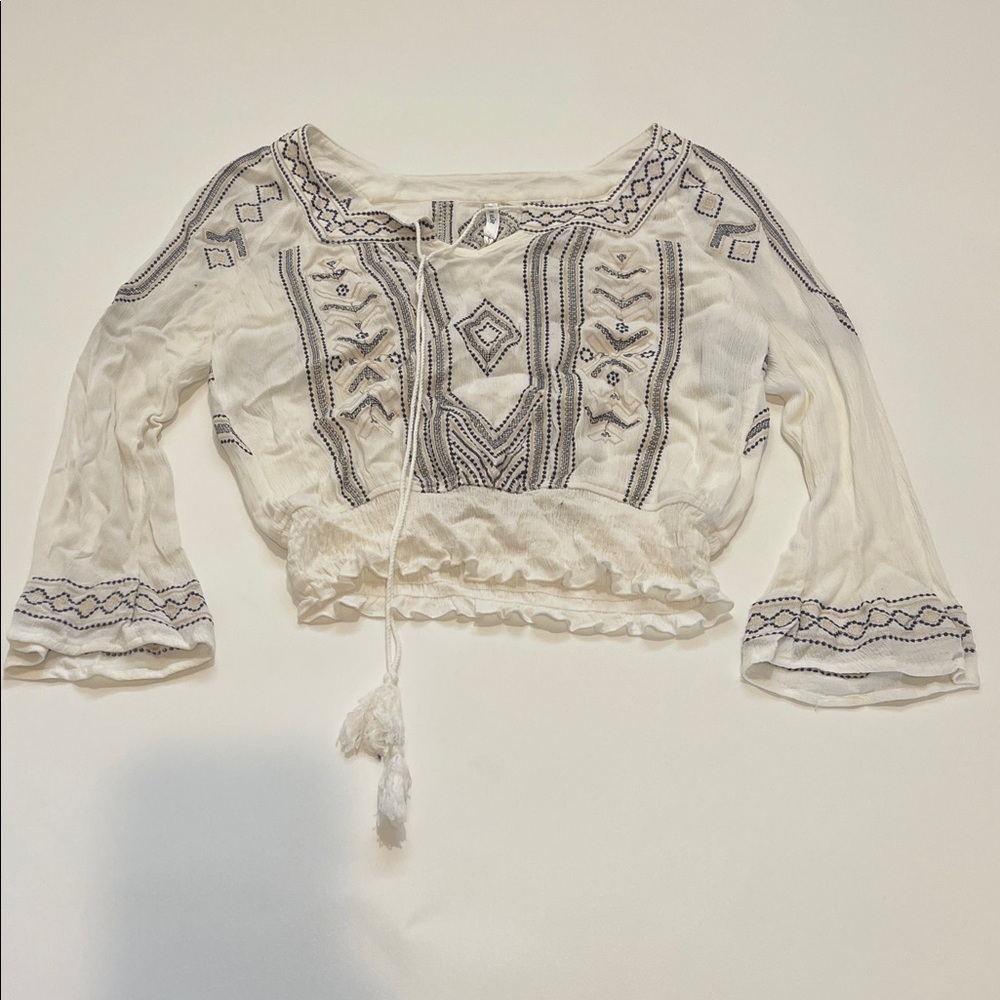 Mur Mur Bohemian Embroidered White Blouse